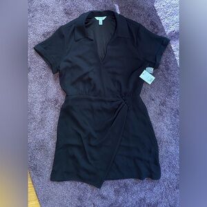 NWT Nine West Black Short Sleeve Wrap Dress
